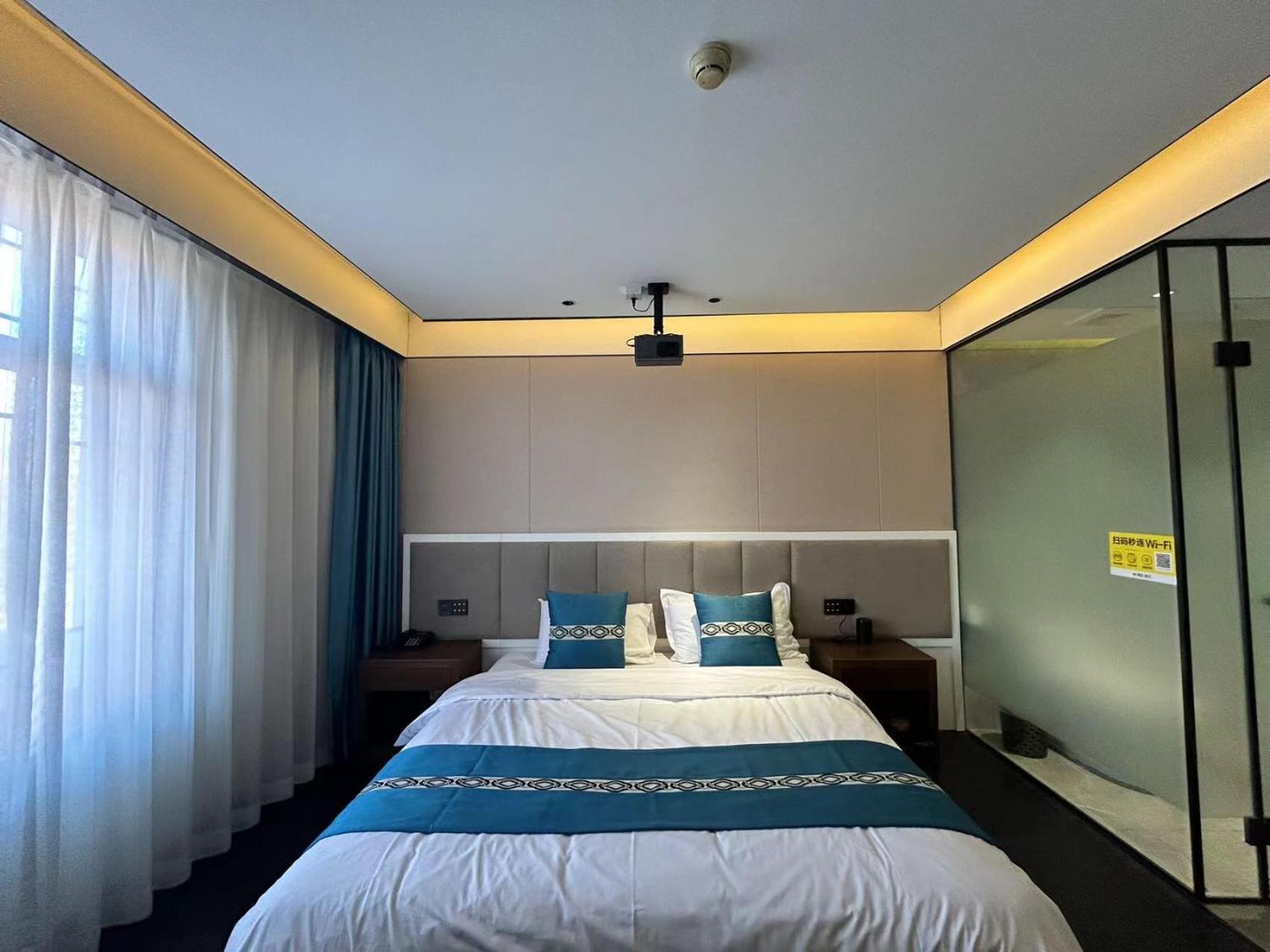 Beijing Tangfu Hotel - Located In The City Center Adjacent To The Subway Station Close To Nanluoguxiang Gulou Lama Temple Tiananmen Square Forbidden City Temple Of Heaven Providing Laundry Car Rental And Ticketing Services Ngoại thất bức ảnh