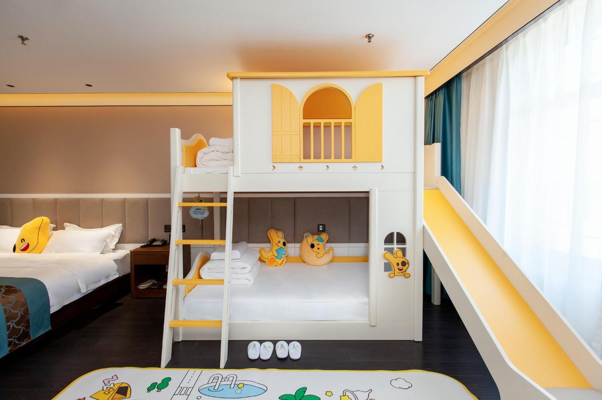Beijing Tangfu Hotel - Located In The City Center Adjacent To The Subway Station Close To Nanluoguxiang Gulou Lama Temple Tiananmen Square Forbidden City Temple Of Heaven Providing Laundry Car Rental And Ticketing Services Ngoại thất bức ảnh