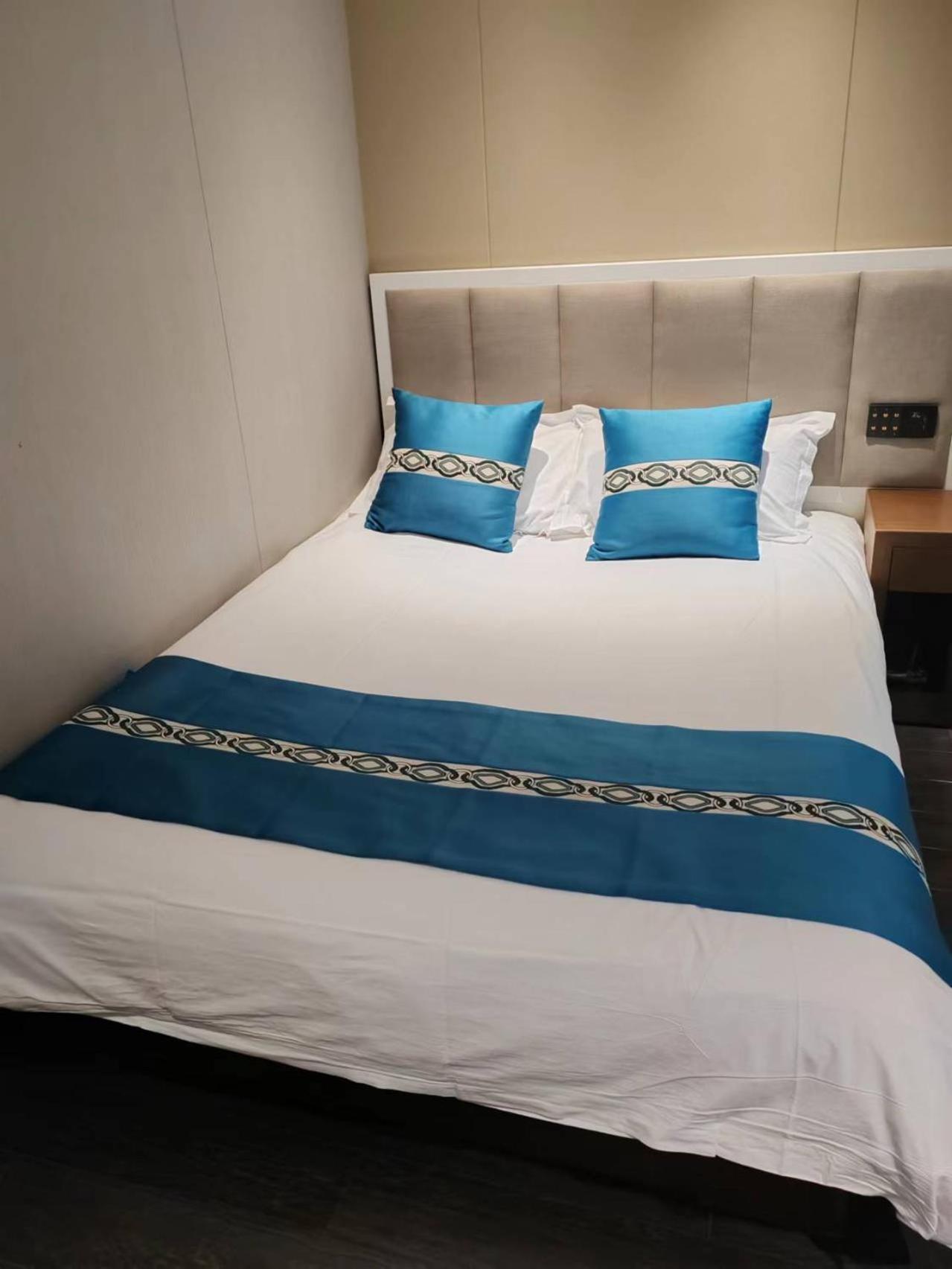 Beijing Tangfu Hotel - Located In The City Center Adjacent To The Subway Station Close To Nanluoguxiang Gulou Lama Temple Tiananmen Square Forbidden City Temple Of Heaven Providing Laundry Car Rental And Ticketing Services Ngoại thất bức ảnh
